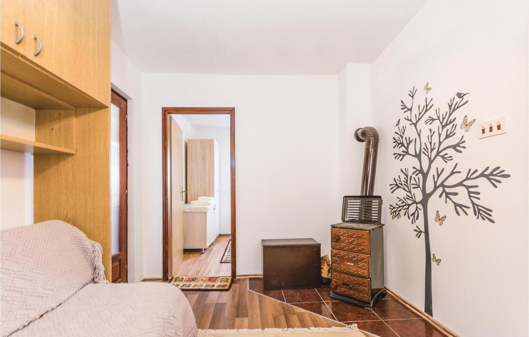 Amazing Apartment In Pavicini With Kitchen Εξωτερικό φωτογραφία